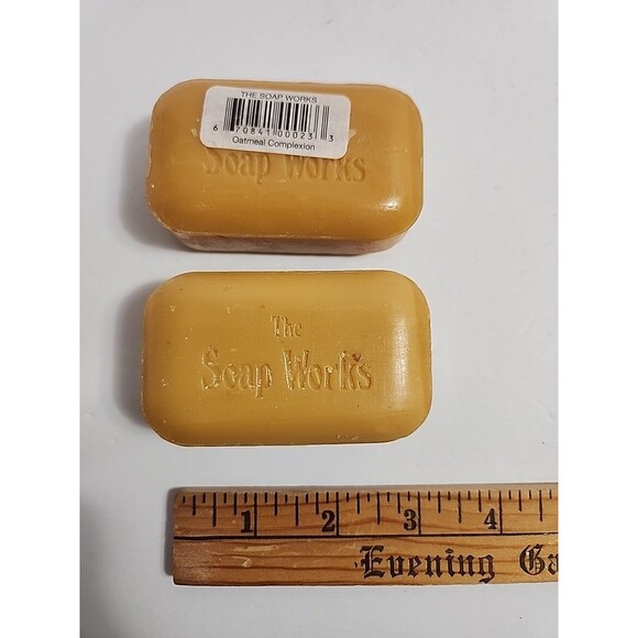 Soap Works Oatmeal Soap Bar 2 Bars 3.5 Oz - Picture 3 of 4